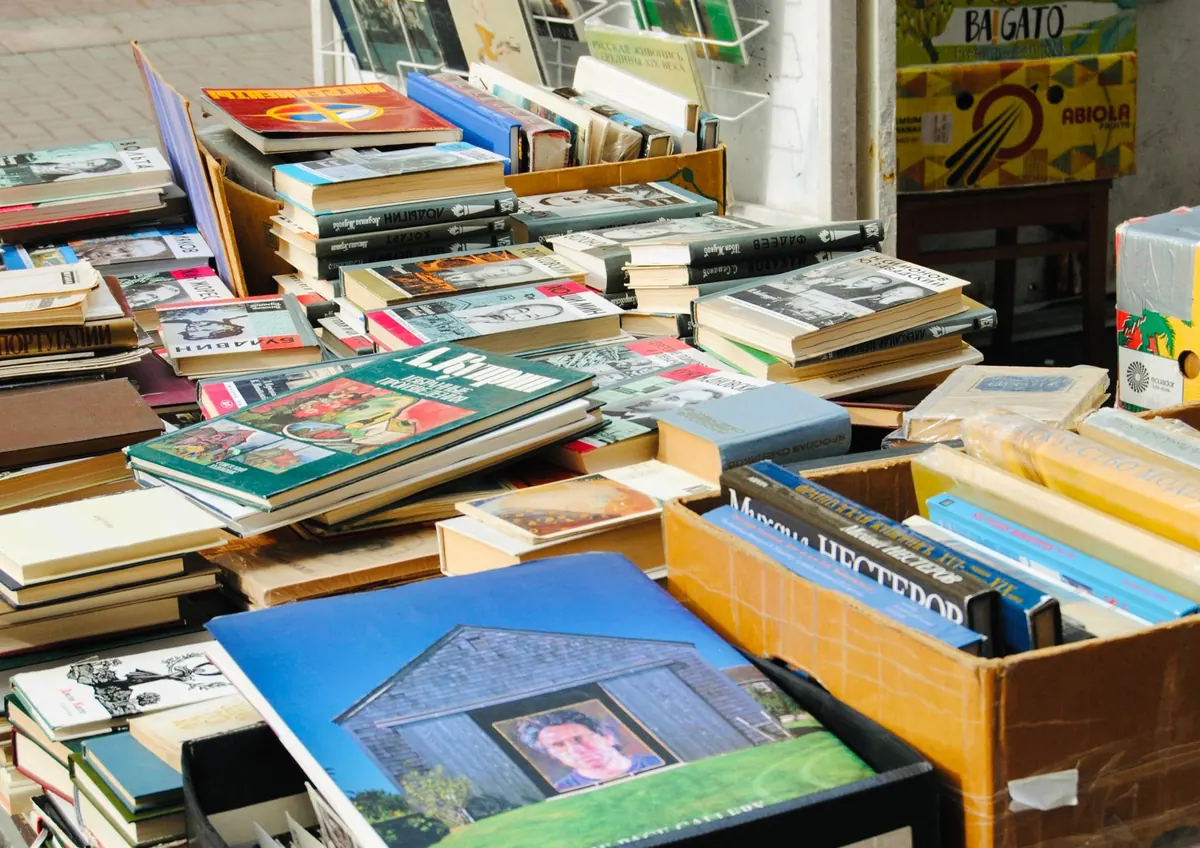 A Reader's Guide to UK Literary Festivals in 2026: Dates, Locations and Tips